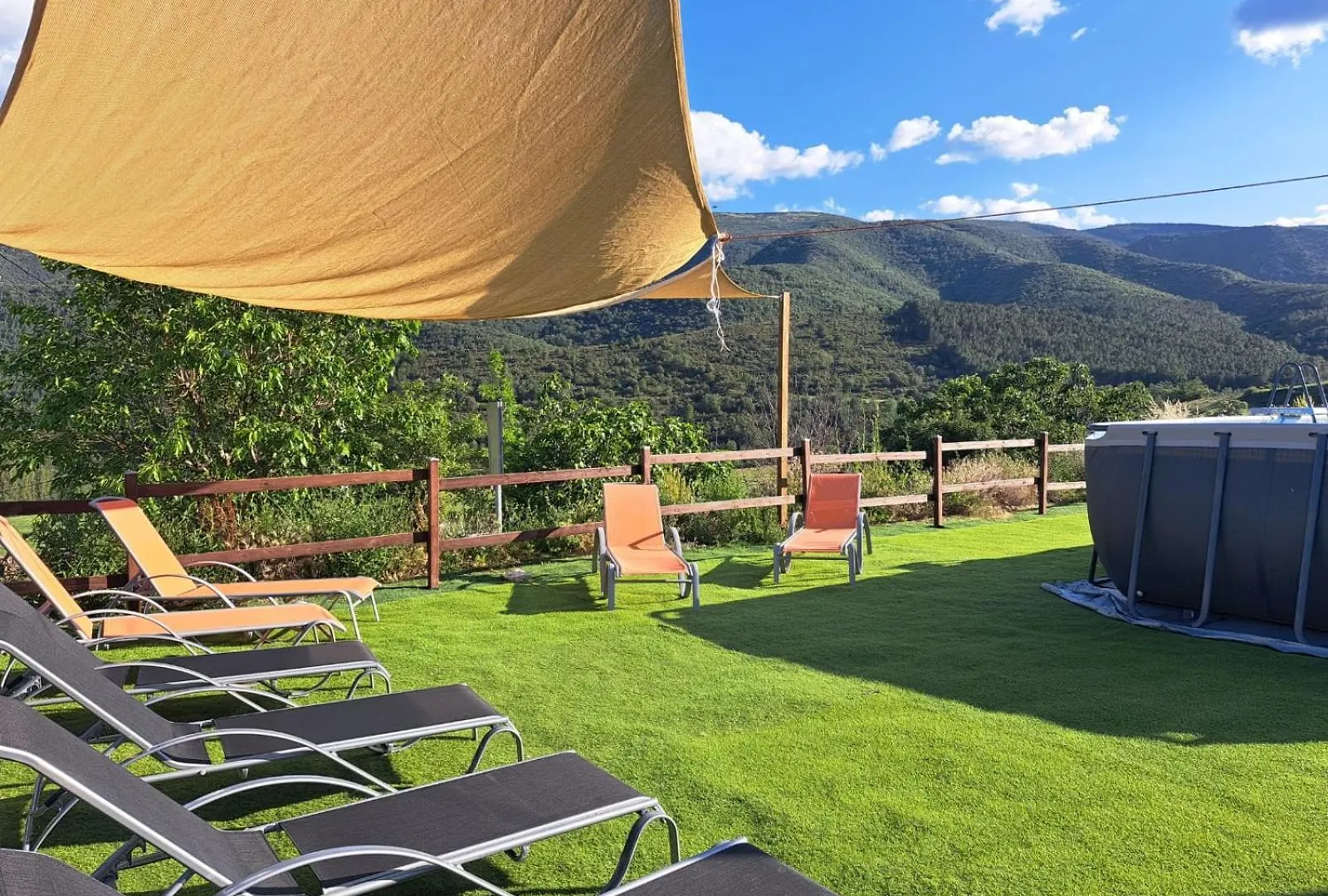 Hostal Casa Moliner Beniure España